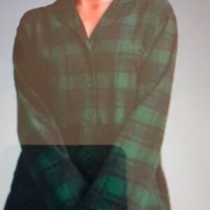 XSMALL (OVERSIZED)    SKIMS FLEECE BUTTON TOP